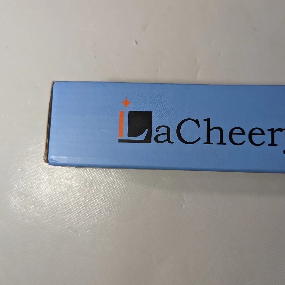NEW- LACHEERY PEEL AND STICK WALLPAPER 15.8